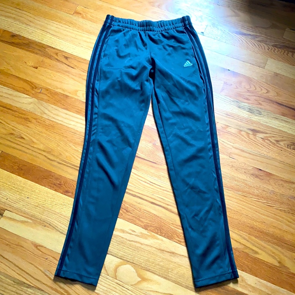 Adidas sweat pants darker gray, wore once